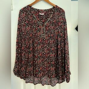 Westport Women’s blouse, size XL, floral, black, red, white, pink colors